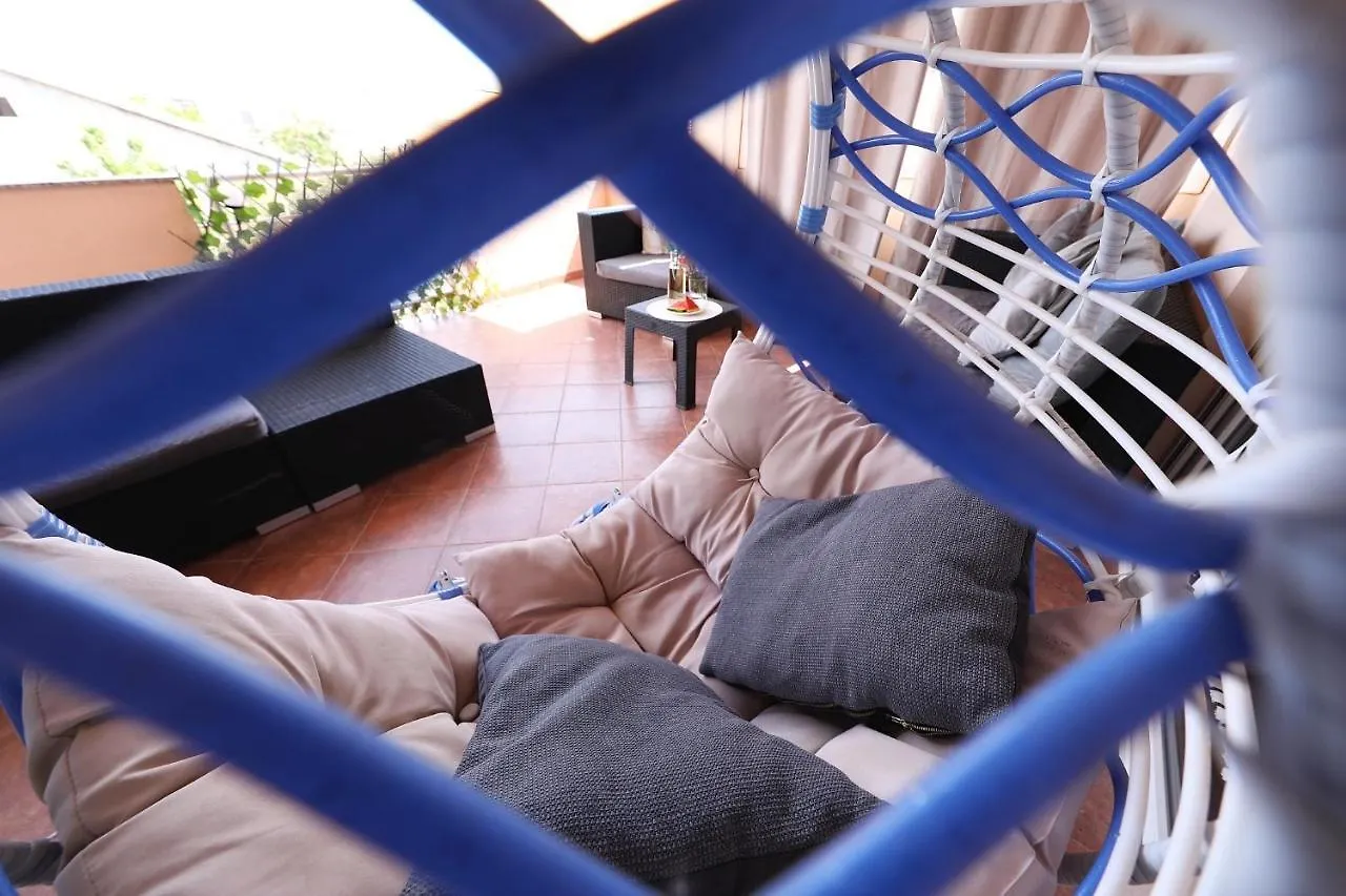 Apartman Nika Sa Jacuzzijem Zadar Apartament